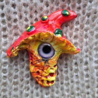 Брошь гриб глазастый зелено-красный