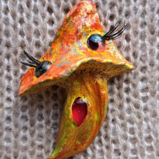Брошь гриб глазастый (красный, желтый, золотистый)