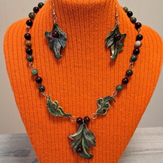 Комплекты украшений